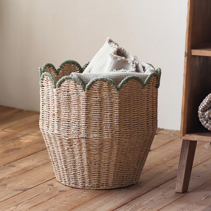 Stylish storage basket with wave edge Kalsten
