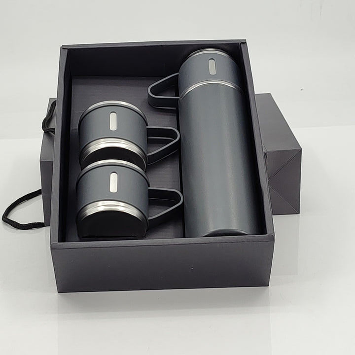 Ladies insulated bottle with integrated cups Kalsten