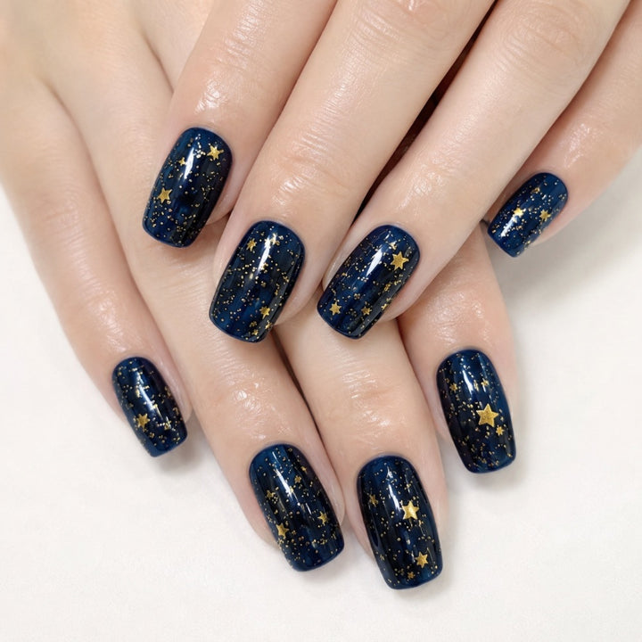 Elegant Artificial Nails In Luxurious Star Design Kalsten