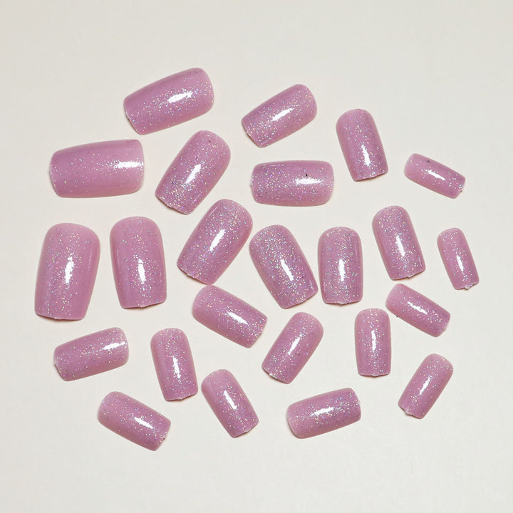 Glamorous Glittery Press-On Nail Tips Kalsten
