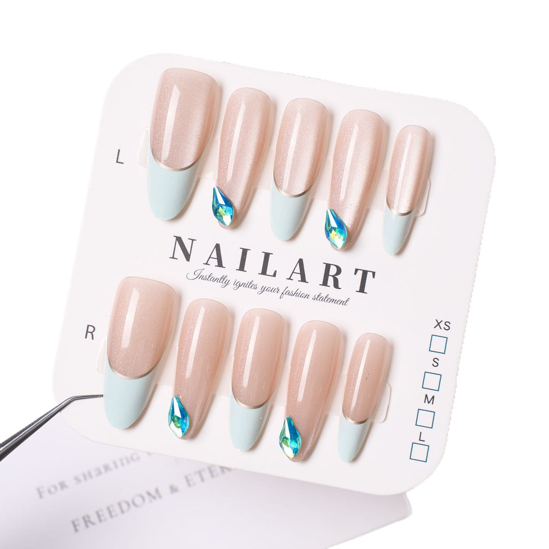 Decorative Fashion Nail Set Kalsten