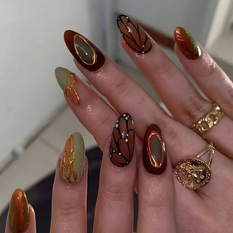 Artistic Abstract Nail Enhancements Kalsten