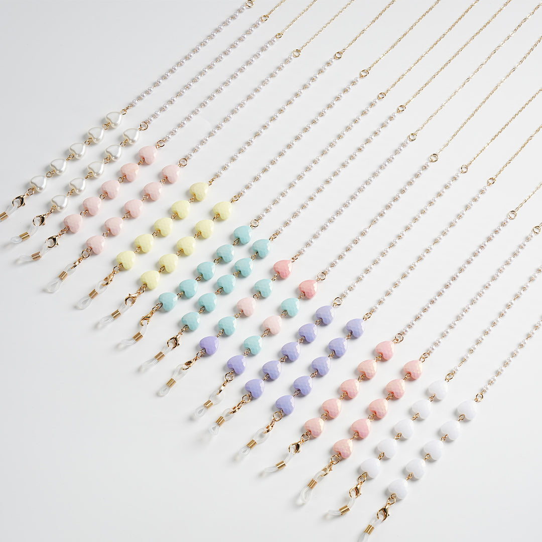 Heart-Shaped Beaded Eyewear Chain Kalsten