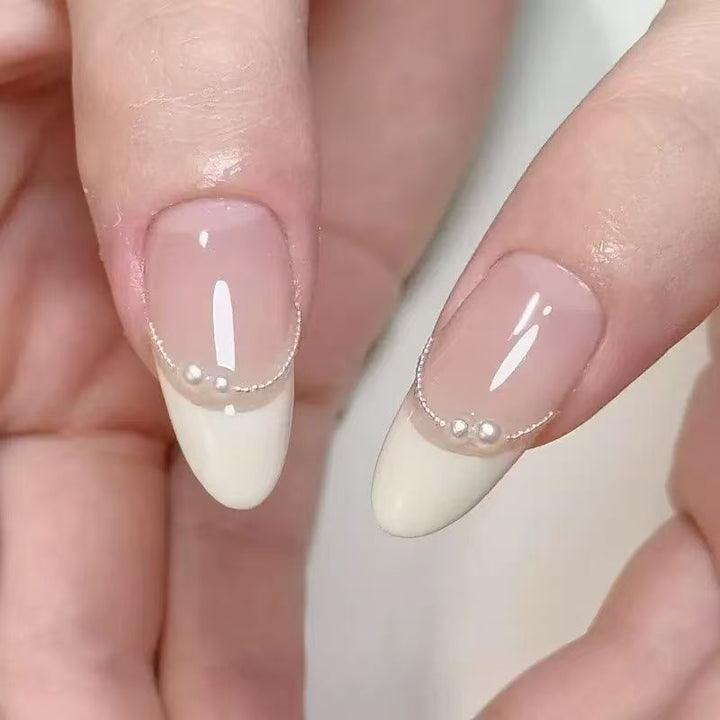 Artistic Almond-Shaped Press-On Nail Set with Elegant Floral Accents Kalsten