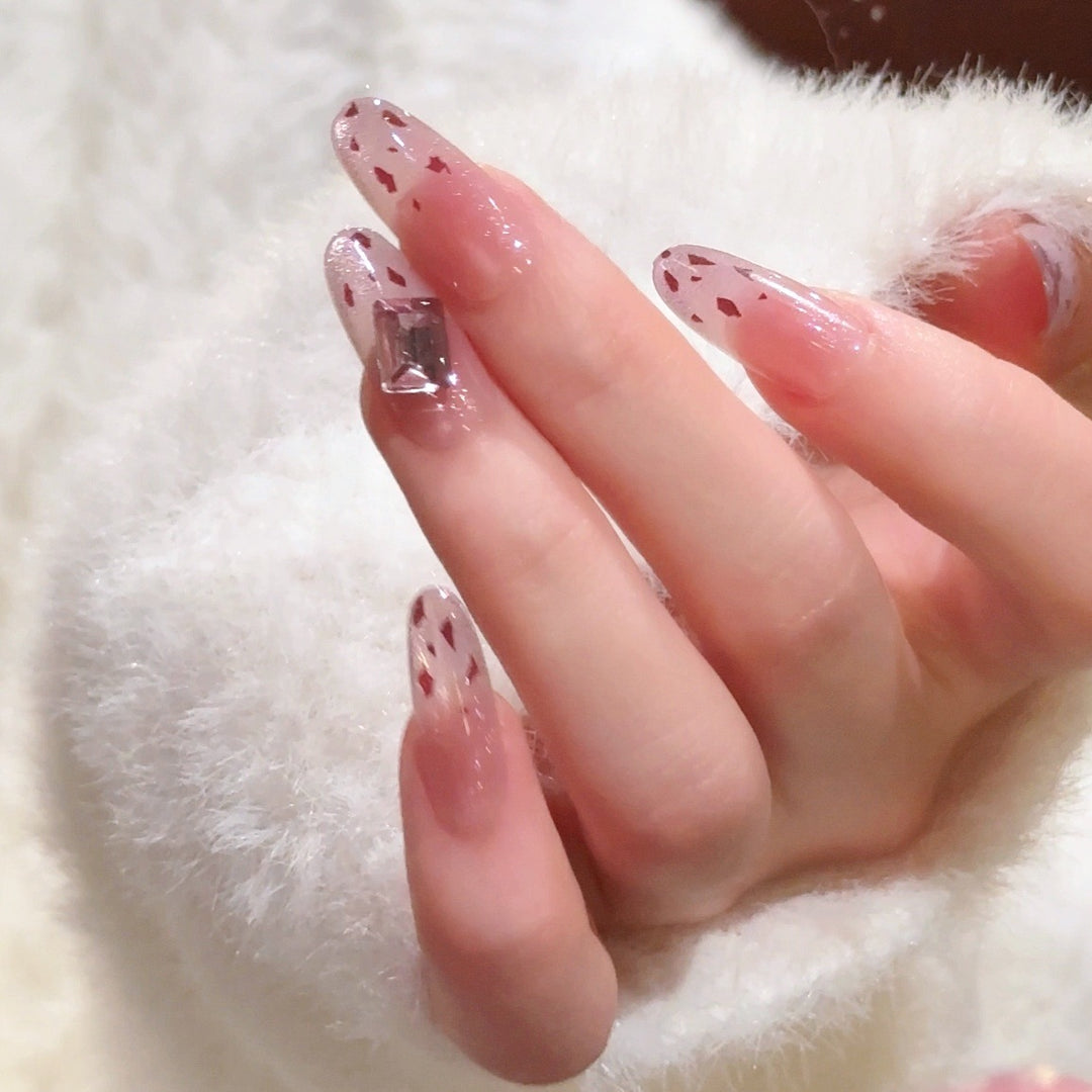 Whimsical Character-Designed Press-On Nail Art Kalsten