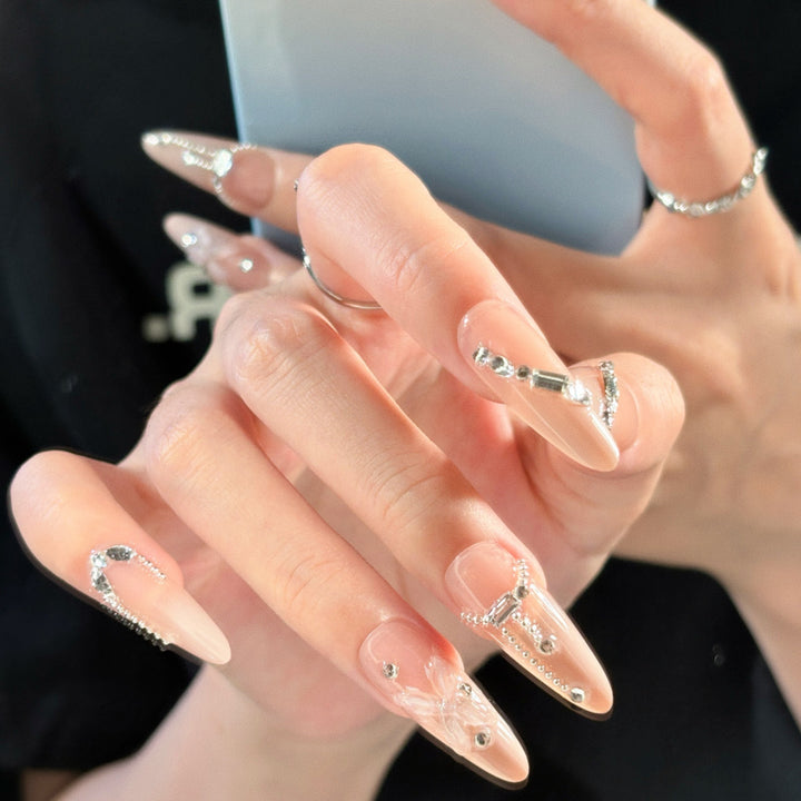 Elegant artificial nails with noble rhinestone embellishments Kalsten