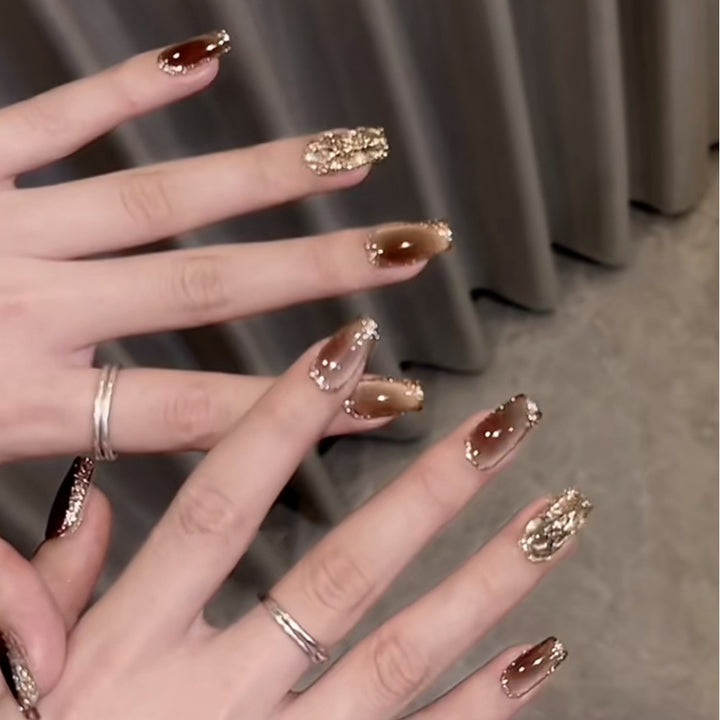 Elegant Decorative Press-On Nails