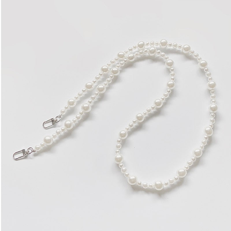Heart-Designed Beaded Eyewear Chain Kalsten