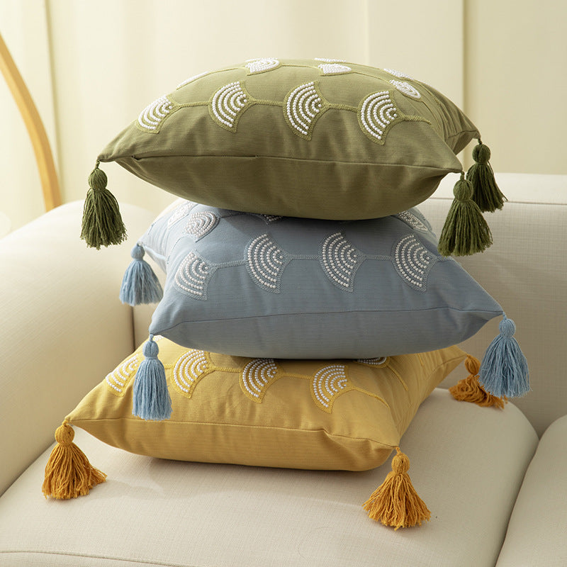 Embroidered decorative pillow with tassels and geometric pattern Kalsten