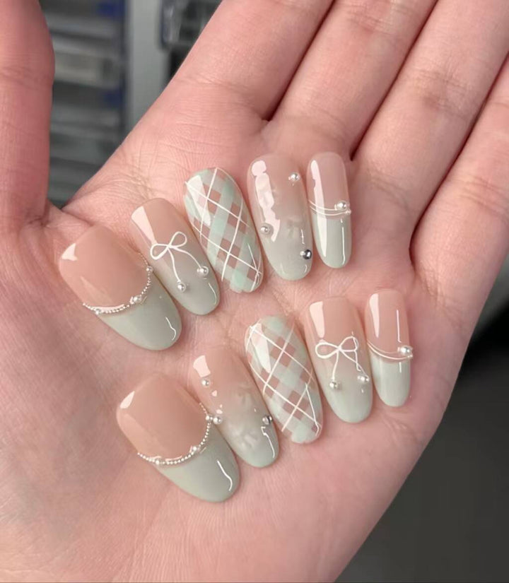 Premium Glittering Press-On Nail Extensions Kalsten