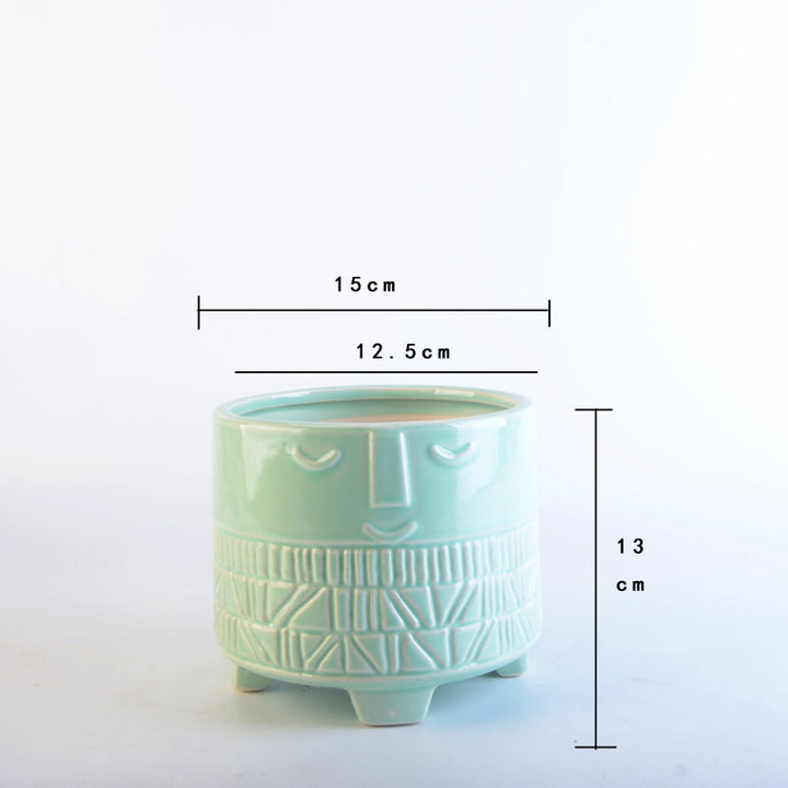 Decorative plant pot with facial features Kalsten