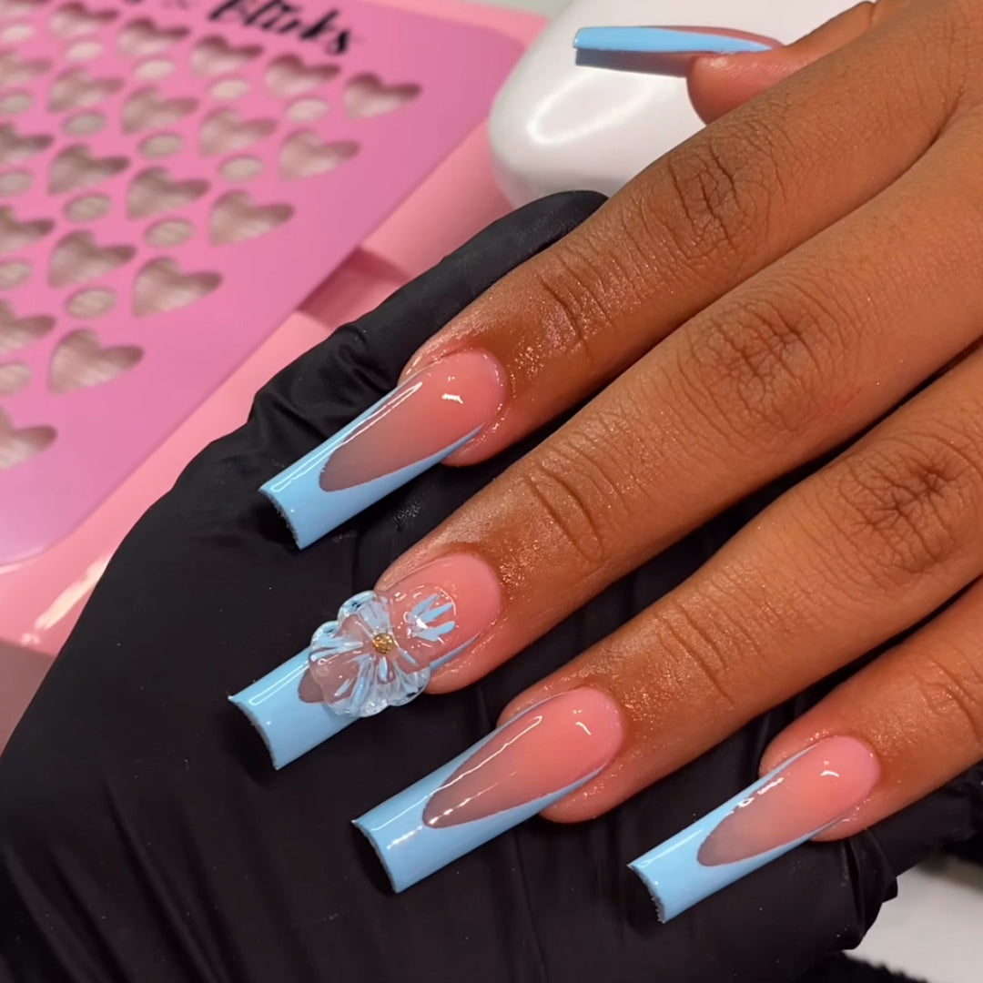 Artistic Long Press-On Nails with Floral Accents Kalsten