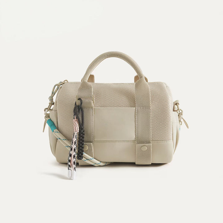 Practical sports bag with mesh structure and removable shoulder strap Kalsten