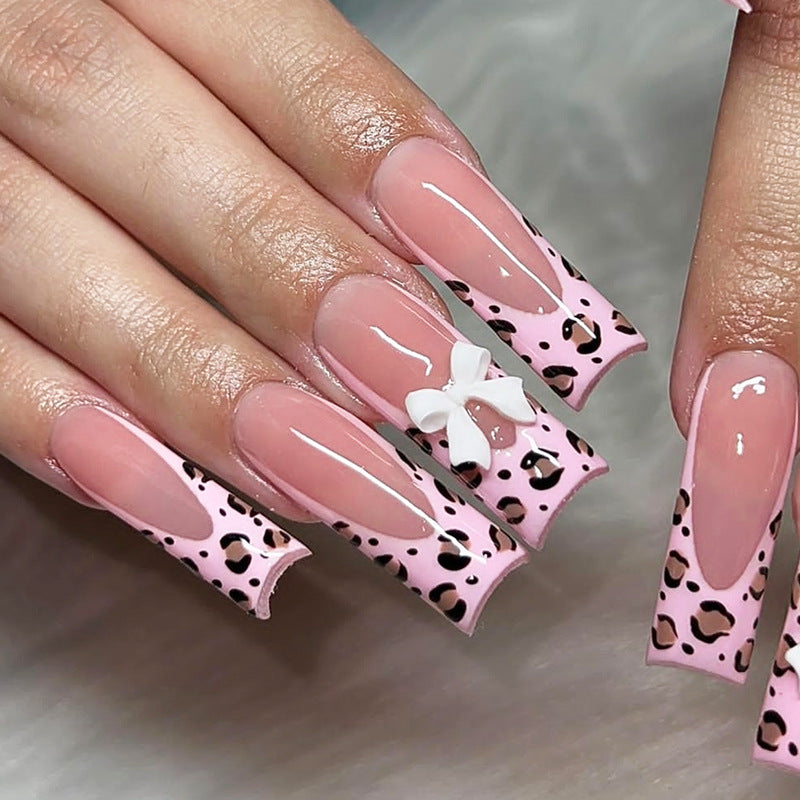 Artificial nail set with luxurious leopard patterns Kalsten