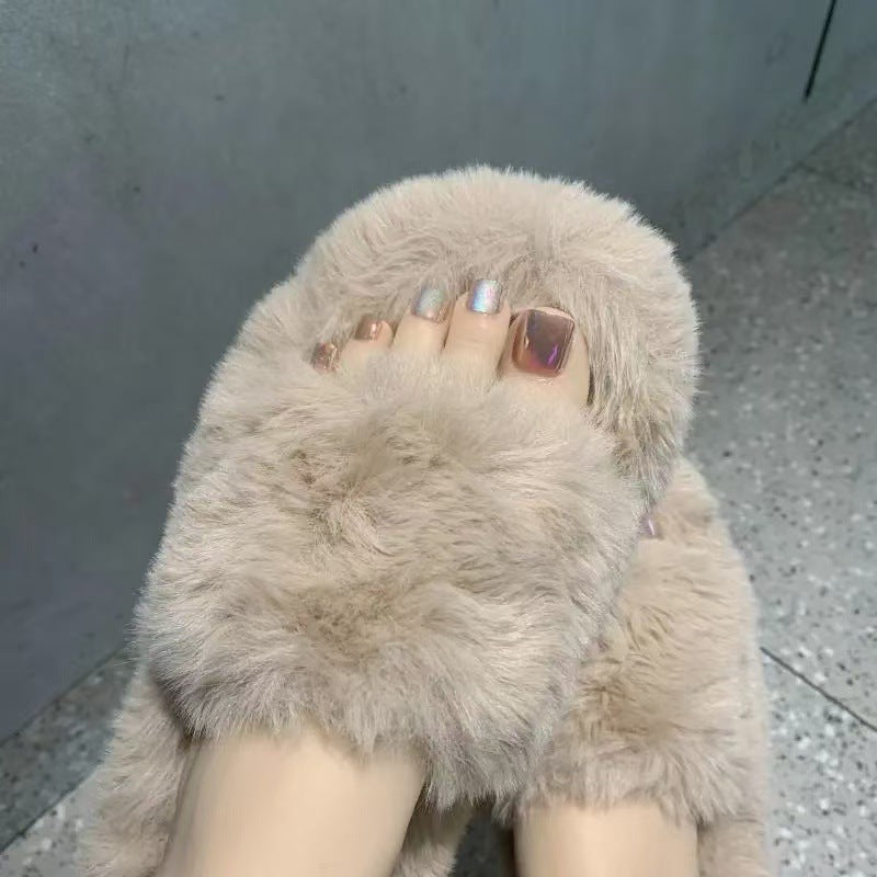 Cozy Faux Fur Slippers Kalsten