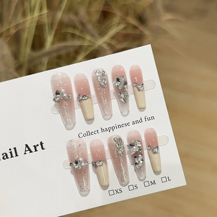 Decorative Glittering Press-On Nail Set
