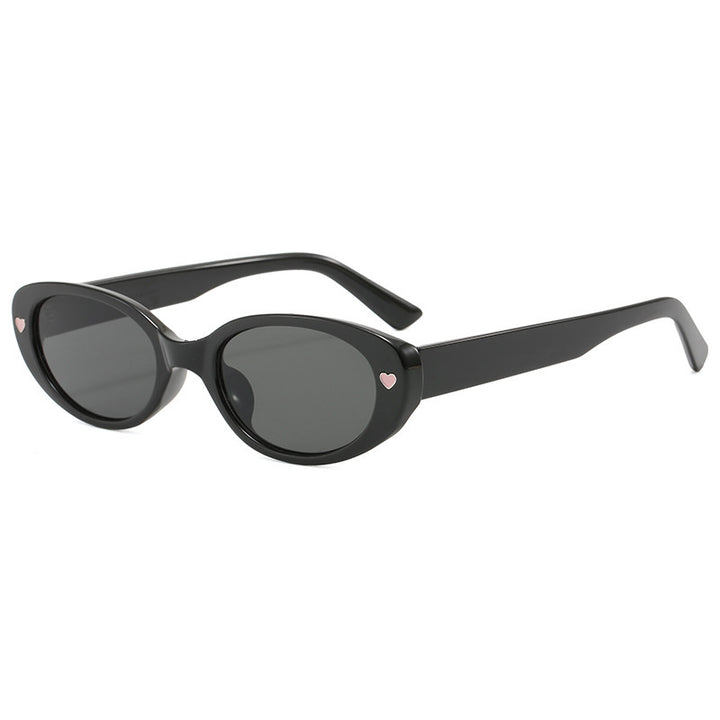 Chic Heart-Embellished Cat-Eye Sunglasses Kalsten