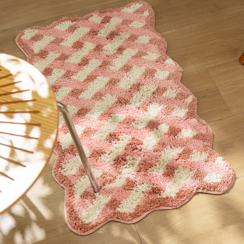 Tufted bathroom runner with wavy hem and relief-style braided pattern Kalsten