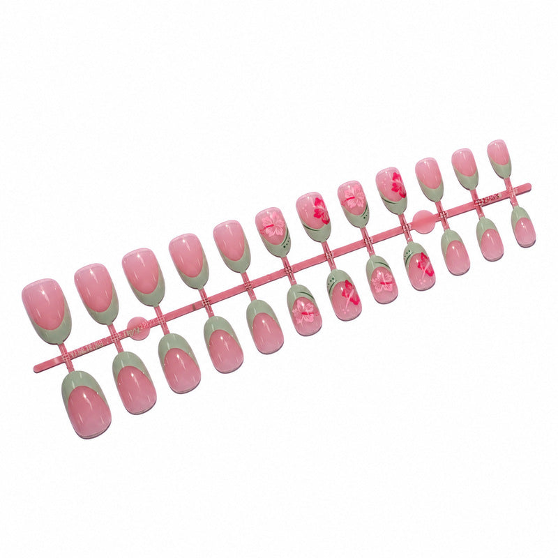 Artificial nails for elegant occasions Kalsten