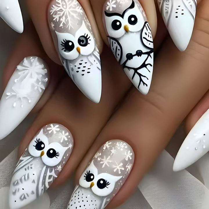 Artistic Nail Art Kalsten