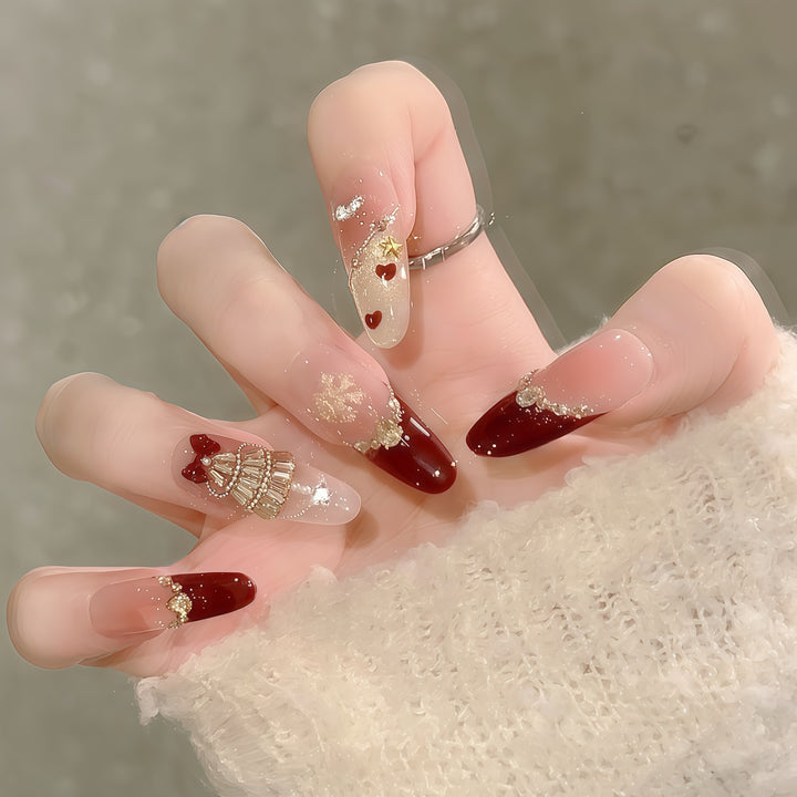 Artificial nail tips with festive glamour design Kalsten