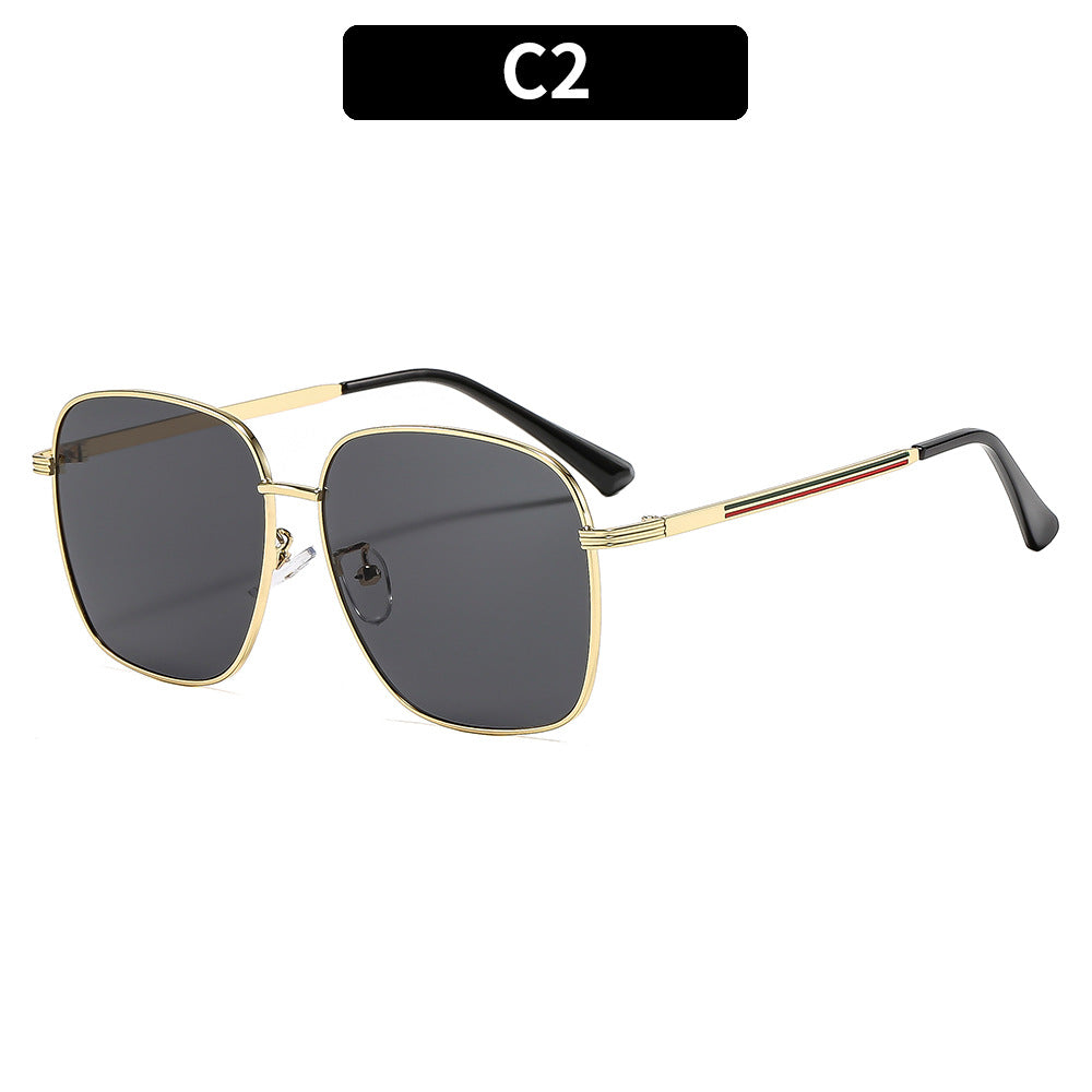 Chic Oversized Square Frame Sunglasses