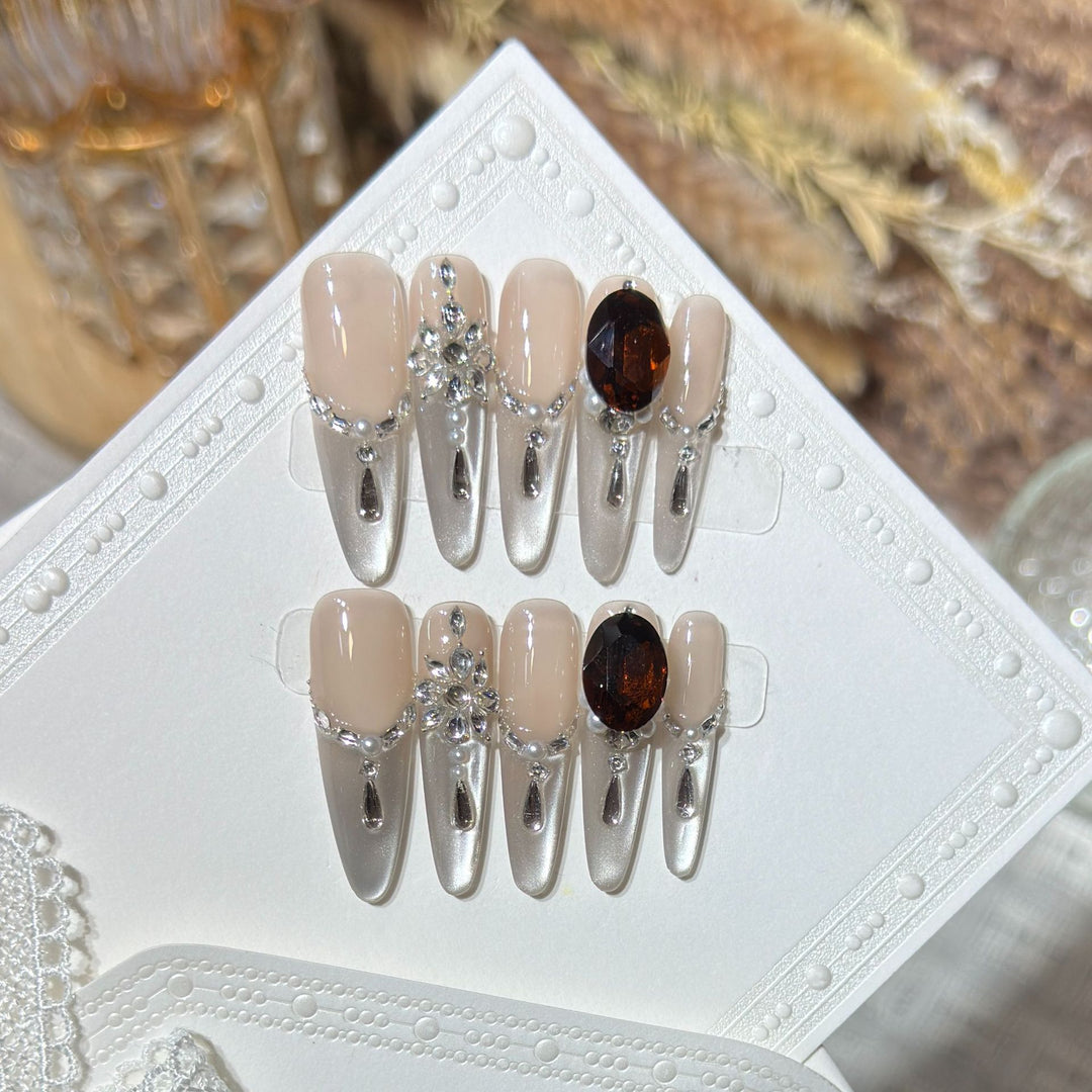 Glamorous Stiletto Press-On Nail Art Set with Elegant Gemstone Embellishments Kalsten