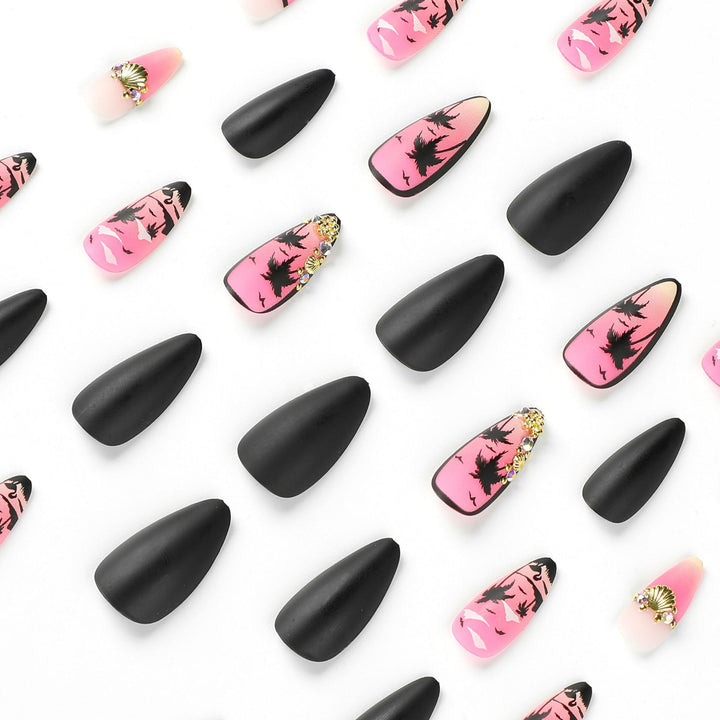 Artful nail art with palm motifs and glitter accents Kalsten