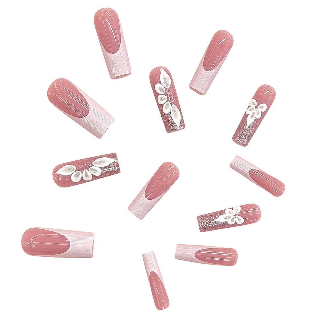Elegant Floral Design Press-On Nails Kalsten