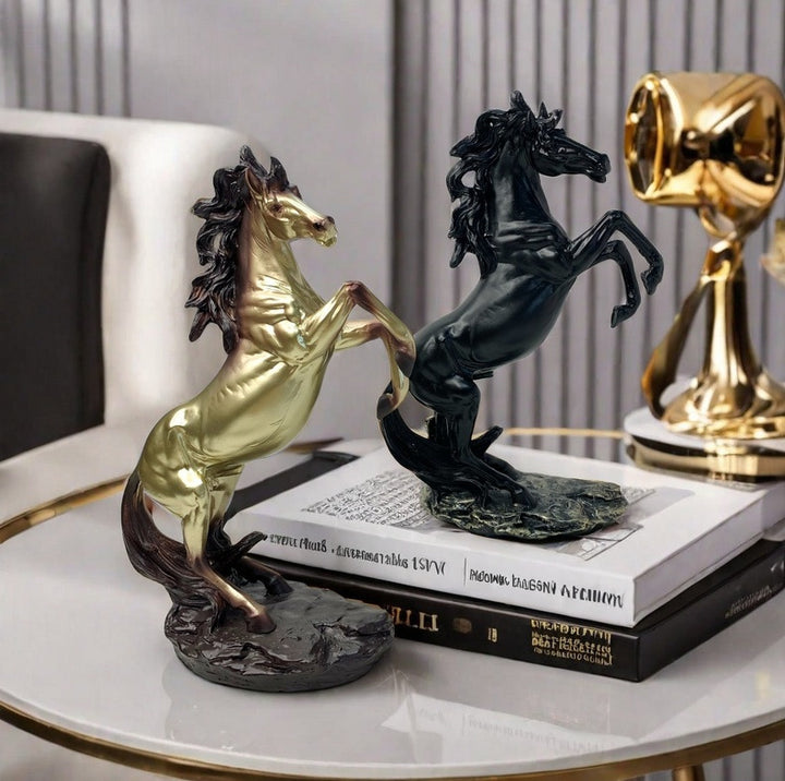Decorative horse sculpture Kalsten