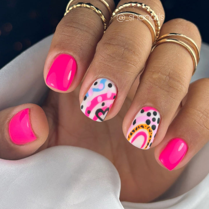 Artistic Nail Designs Kalsten