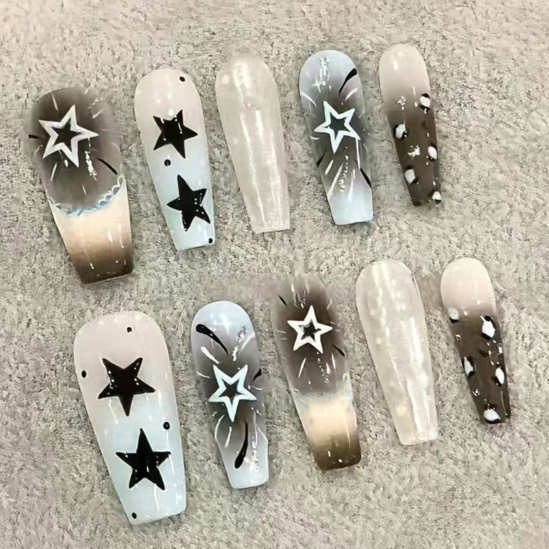 Whimsical Bear-Themed Press-On Nail Art Kit Kalsten