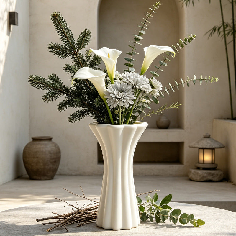 Modern Fluted Ceramic Vase Kalsten