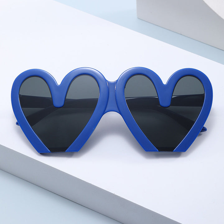 Women's Heart-Shaped Sunglasses with Striking Design Kalsten