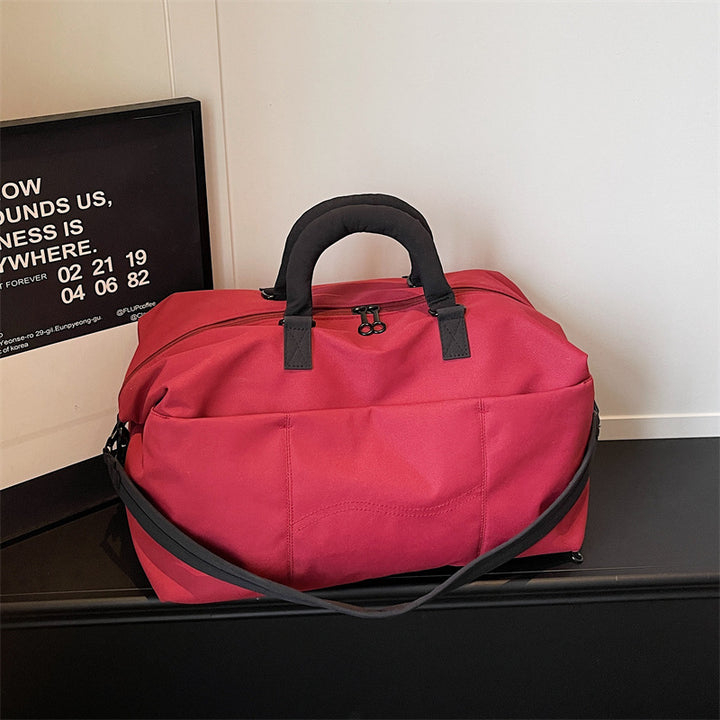 Multifunctional Sports Travel Bag with Ergonomic Carrying Handle Kalsten