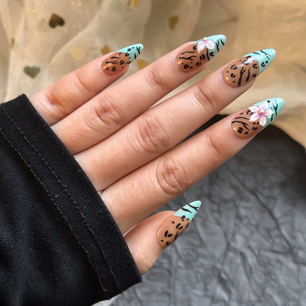 Creative Artistic Press-On Nail Set Kalsten