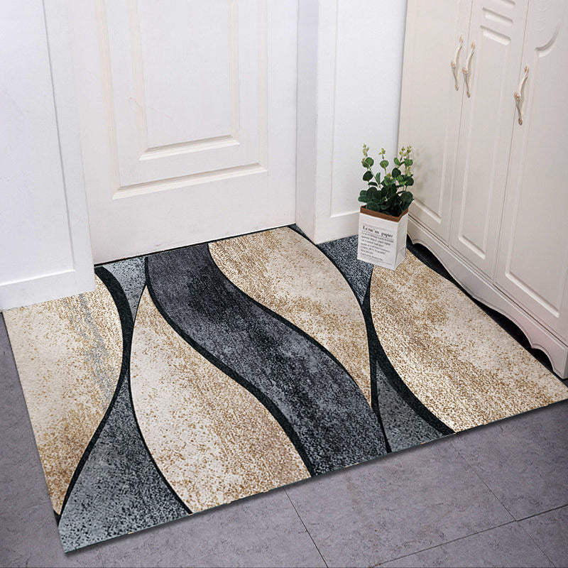 Geometric Patterned Indoor Mat
