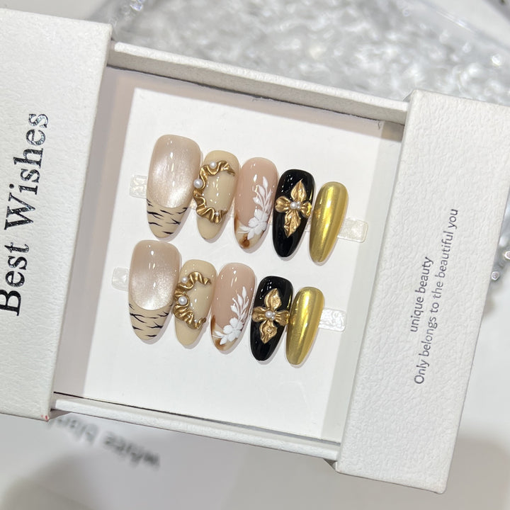 Artistic Press-On Nail Set with Decorative Floral Elements Kalsten