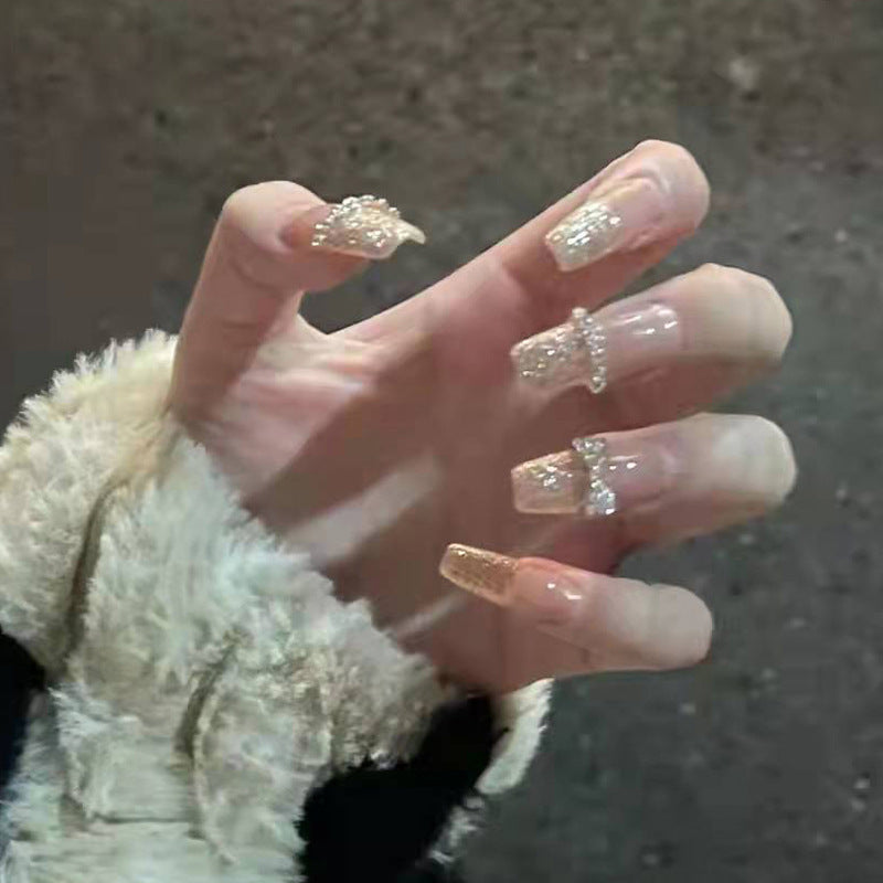 Elegant Deluxe Artificial Nails Kalsten