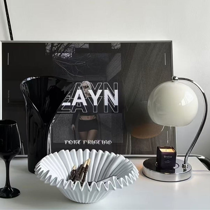 Elegant and modern fruit bowl Kalsten