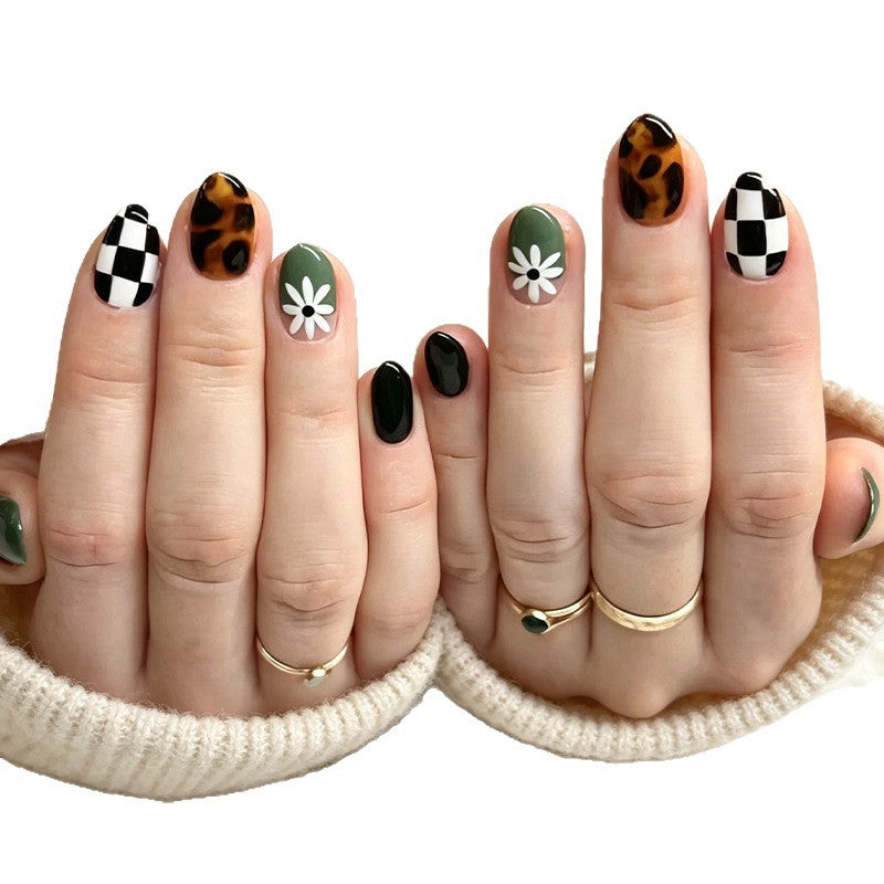 Artistic Press-On Nail Set Kalsten