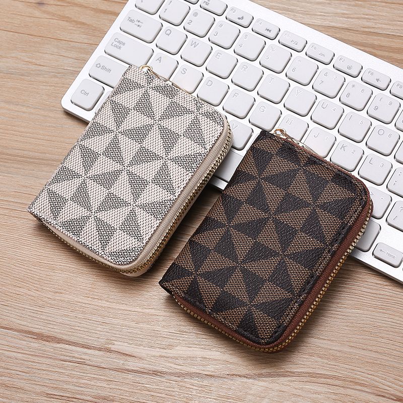 Compact Geometric Pattern Kalsten
