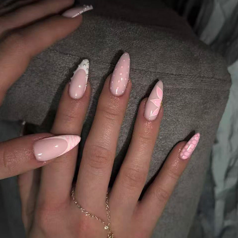 Elegant Press-On Nail Art Set with Unique Designs Kalsten