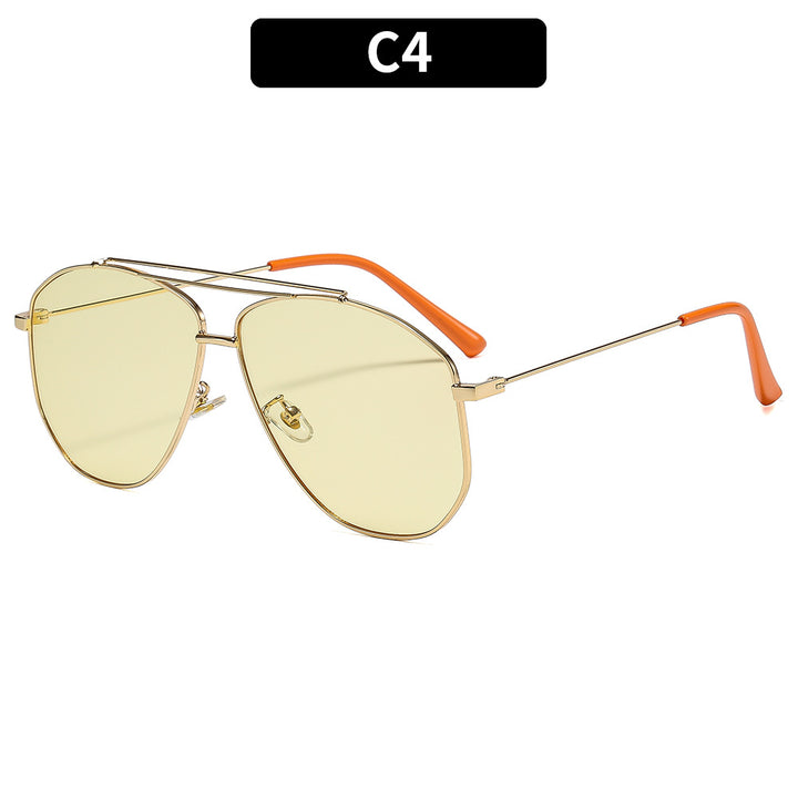Fashion-Forward Aviator Sunglasses
