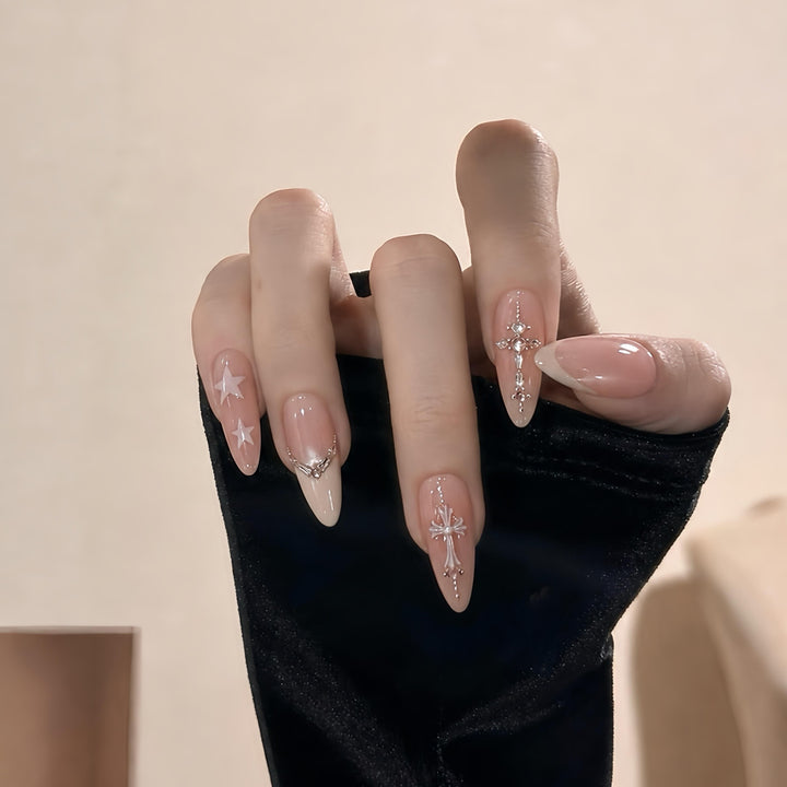 Artificial Art Nails with Glamorous Rhinestone and Star Appliqués Kalsten