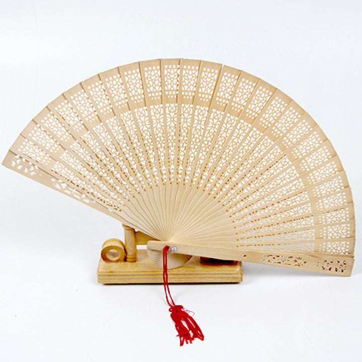 Women's fan made of high-quality filigree plastic with exquisite pattern design Kalsten