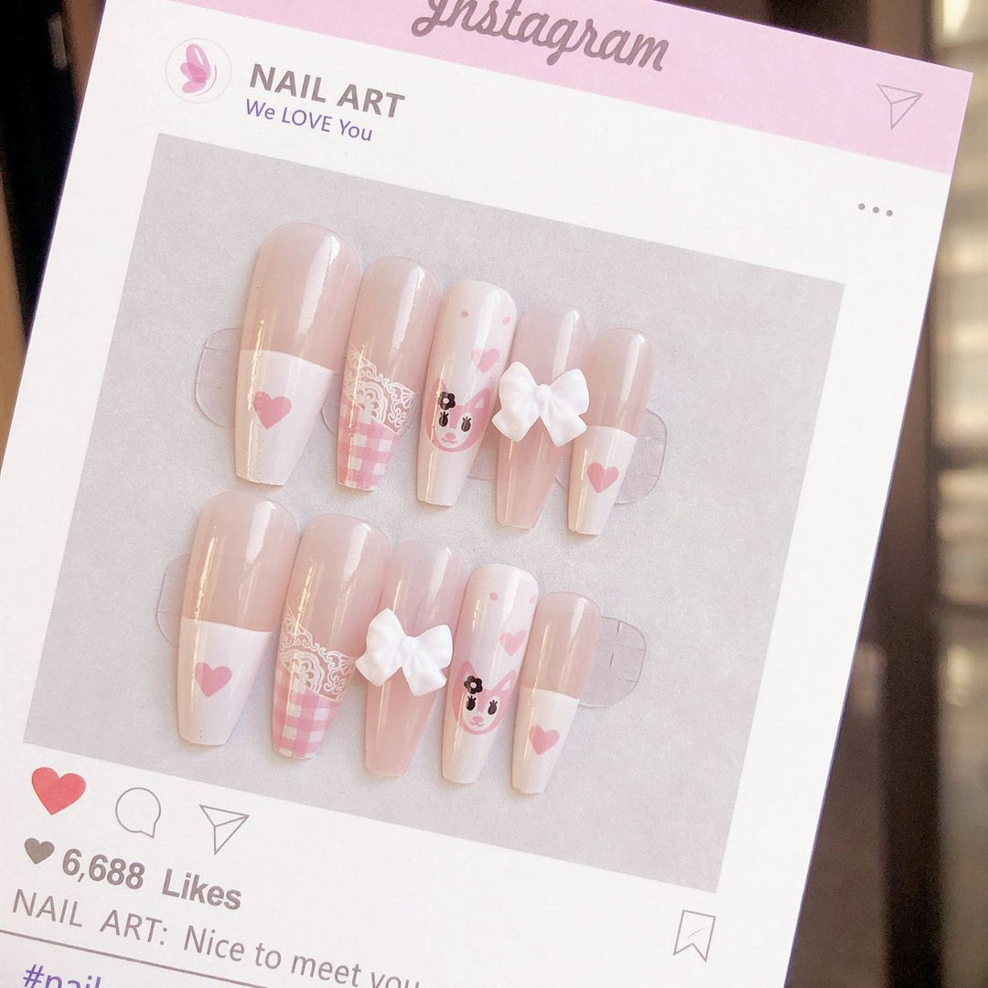 Creative Themed Press-On Nail Art Set