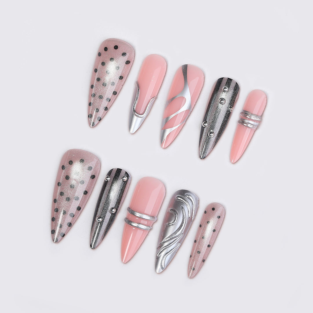 Artificial nail set with luxurious 3D designs and elegant accents Kalsten