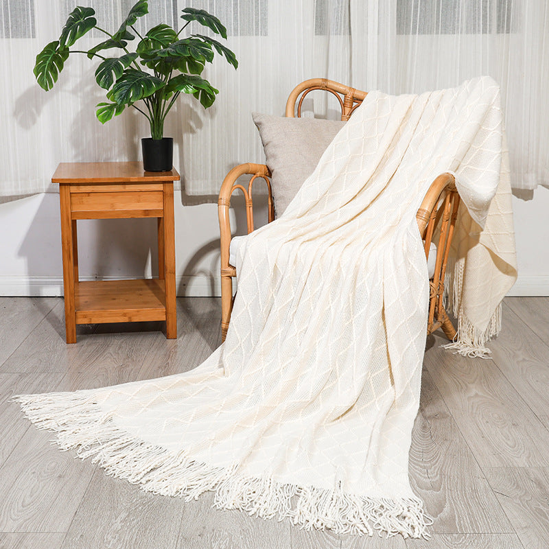 Cozy Elegant Throw Blanket