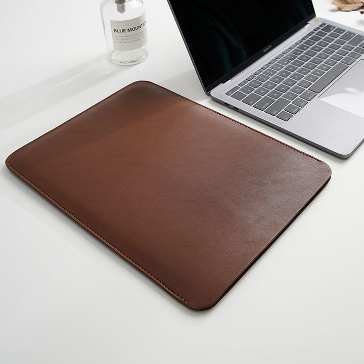 Sleek Leather Laptop Sleeve Kalsten